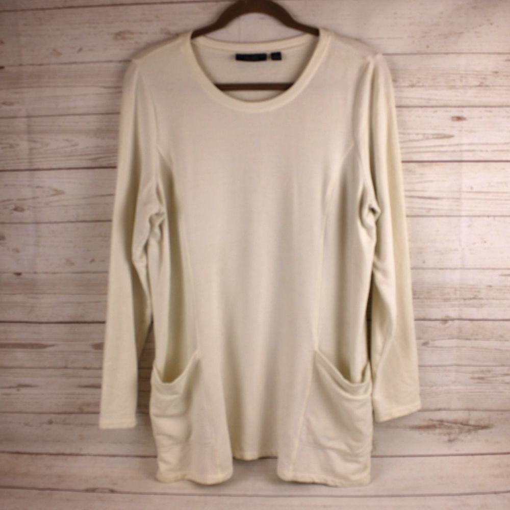 (sold)Susan Graver Weekend L Tunic Top Sweatshirt